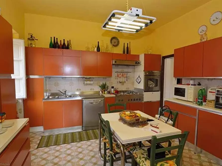 Immagine 14 di Terratetto in vendita  a Campiglia Marittima