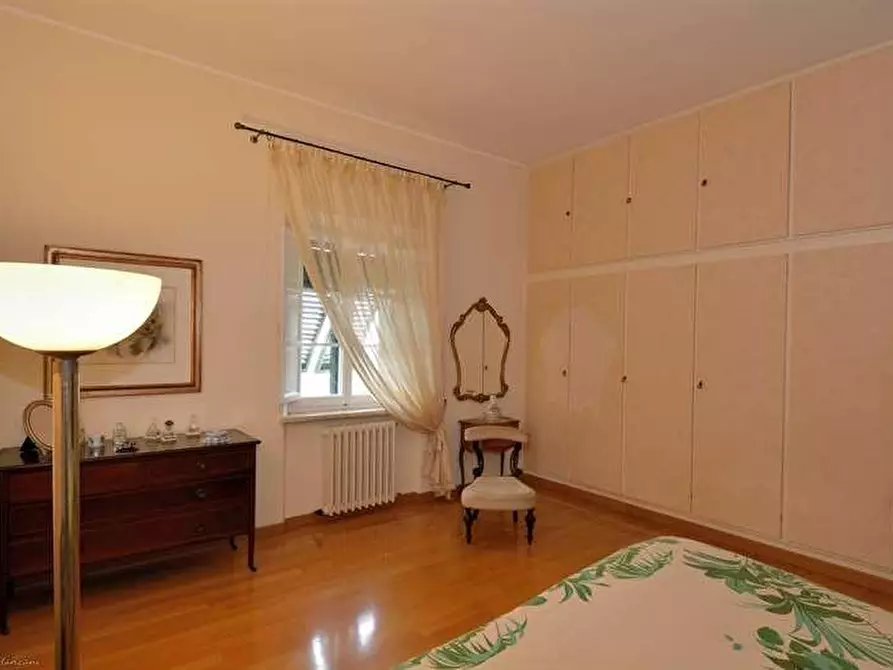 Immagine 40 di Terratetto in vendita  a Campiglia Marittima