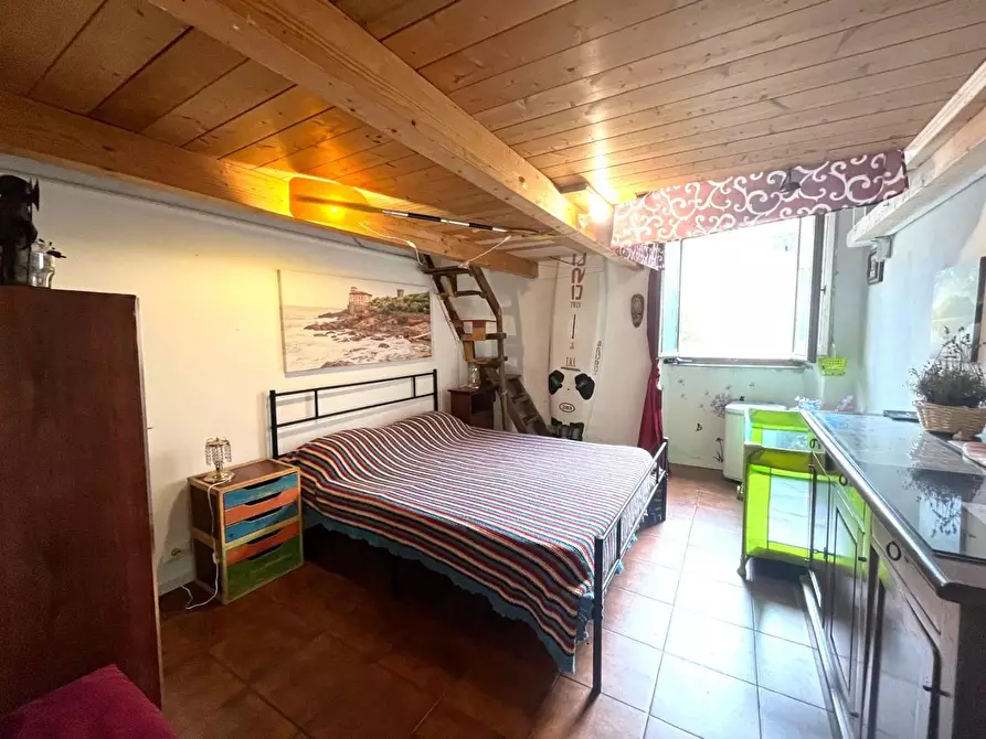 Immagine 7 di Appartamento in vendita  a Livorno