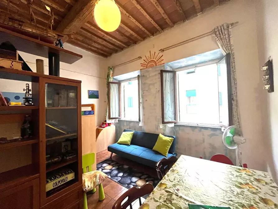 Immagine 1 di Appartamento in vendita  a Livorno