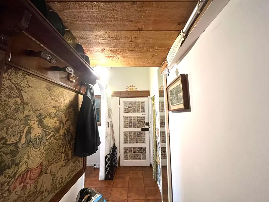 Immagine 6 di Appartamento in vendita  a Livorno