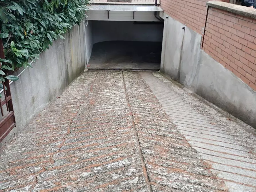 Immagine 28 di Appartamento in vendita  a Reggio Nell'emilia