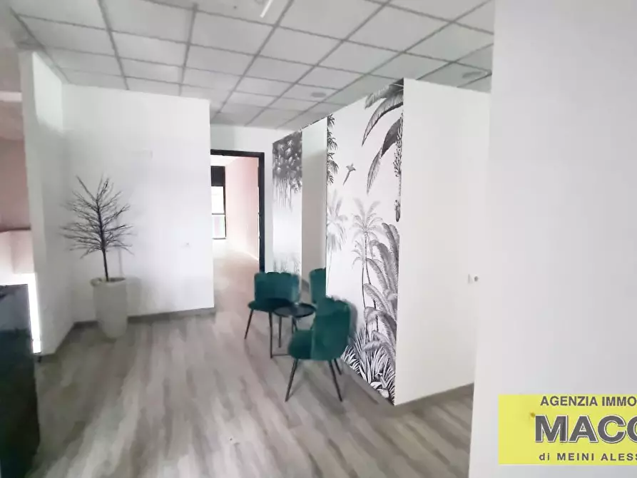 Immagine 3 di Ufficio in affitto  a Pontedera