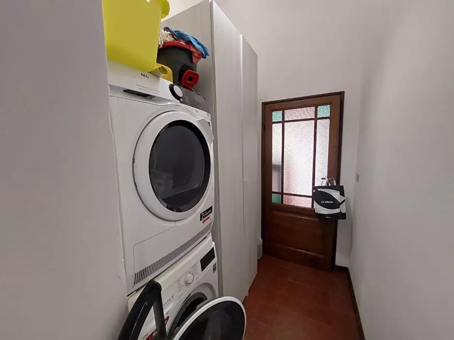 Immagine 8 di Appartamento in vendita  a Santa Croce Sull'arno