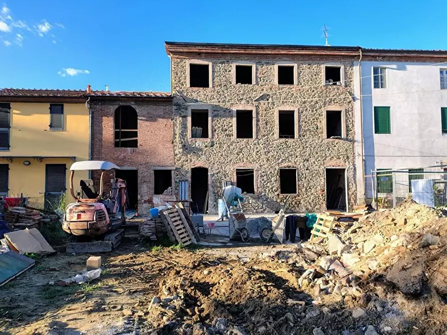 Immagine 1 di Appartamento in vendita  a Capannori