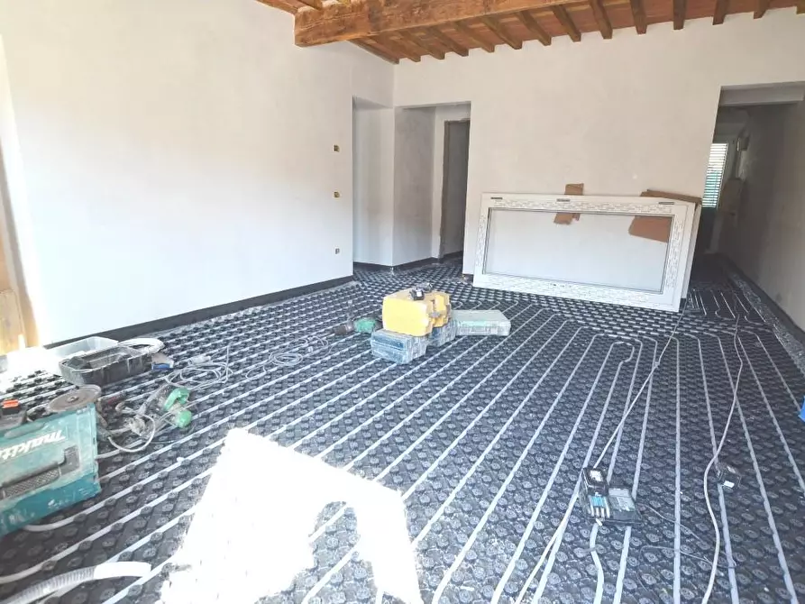 Immagine 3 di Appartamento in vendita  a Capannori