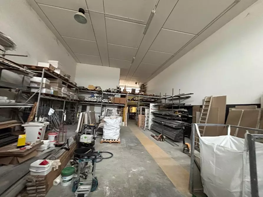 Immagine 5 di Attività artigianale in vendita  a Montelupo Fiorentino