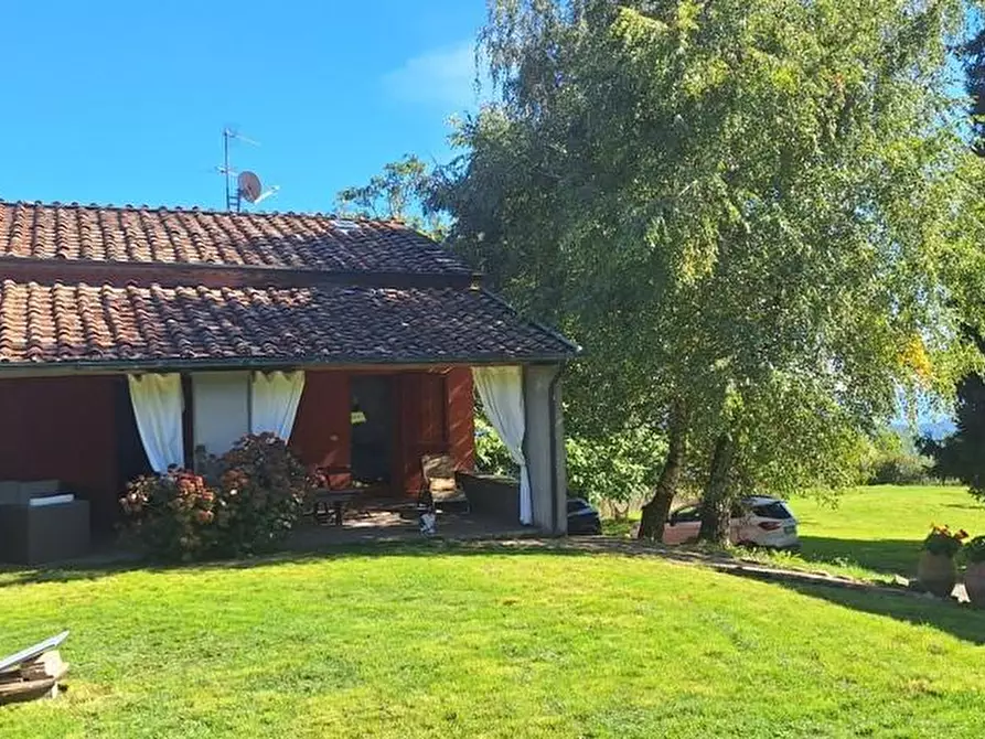 Immagine 4 di Casa colonica in vendita  a Pescaglia