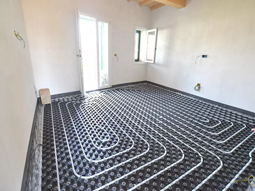Immagine 8 di Terratetto in vendita  a Capannori