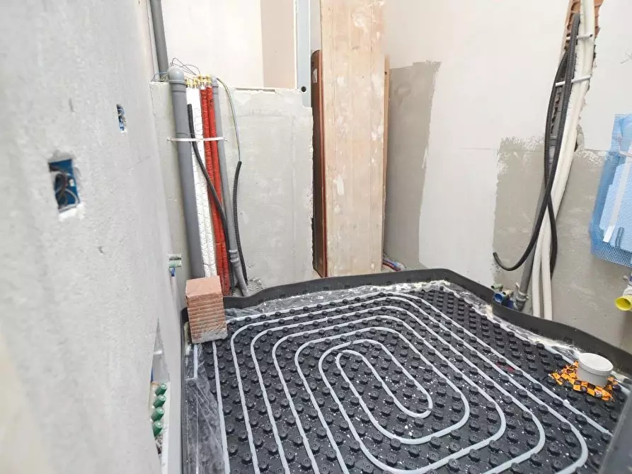 Immagine 17 di Terratetto in vendita  a Capannori