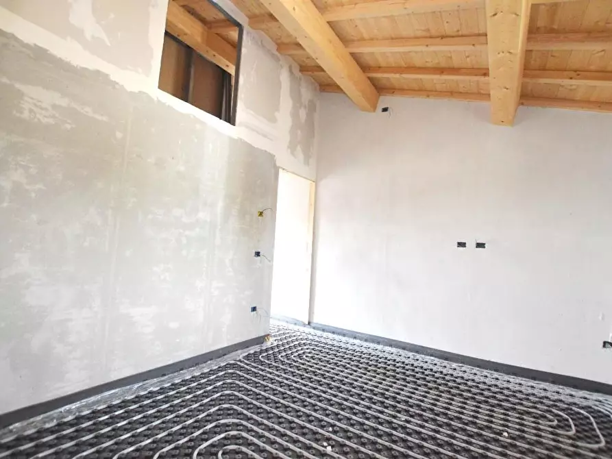 Immagine 14 di Terratetto in vendita  a Capannori
