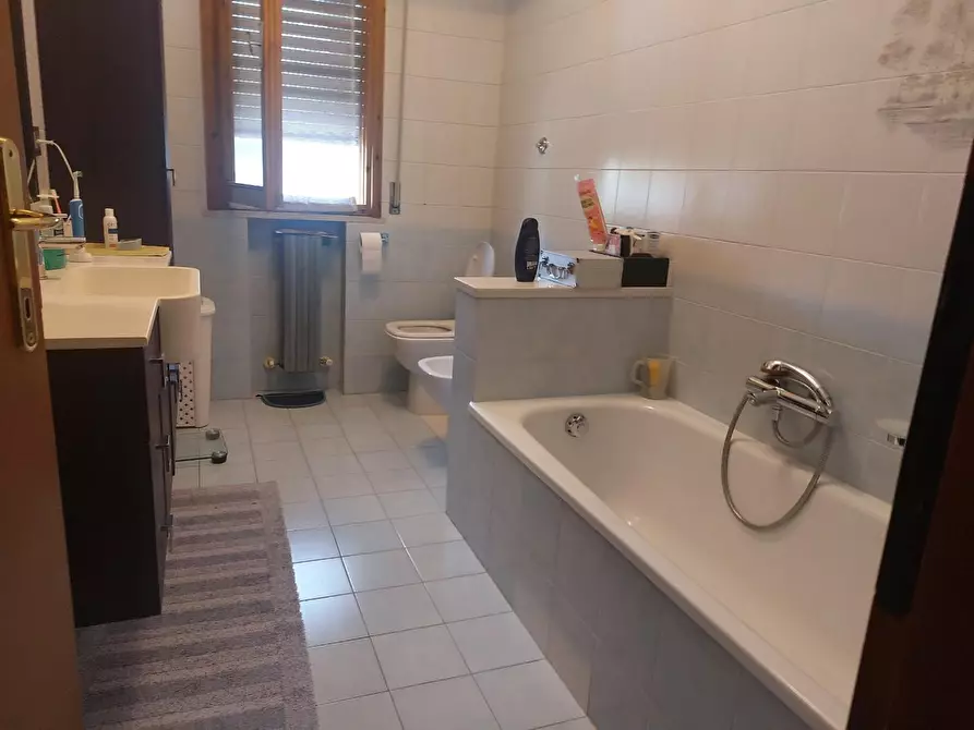 Immagine 11 di Appartamento in vendita  a Santa Croce Sull'arno