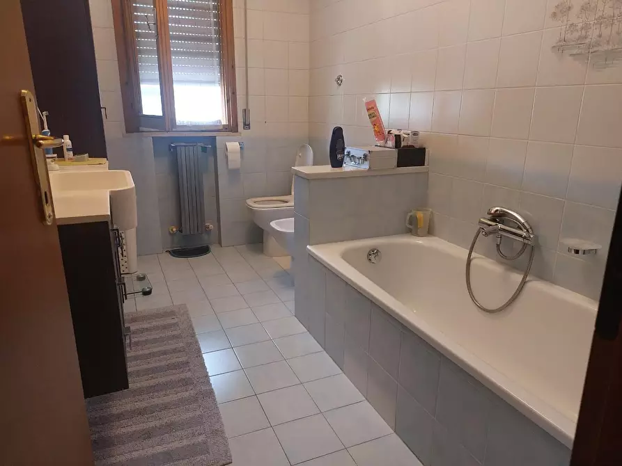 Immagine 10 di Appartamento in vendita  a Santa Croce Sull'arno