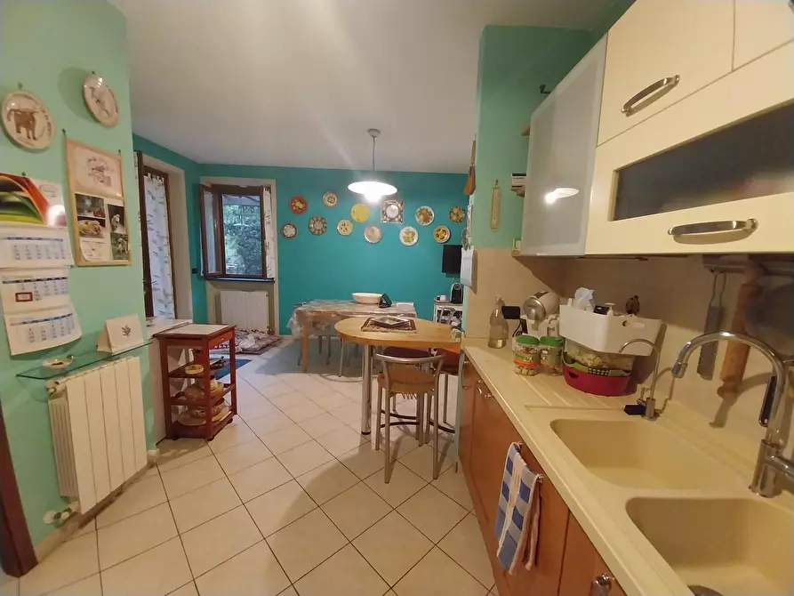 Immagine 16 di Villa in vendita  a Calci