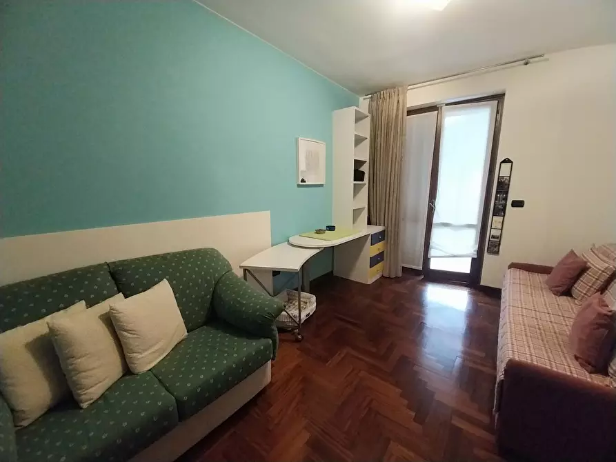 Immagine 21 di Villa in vendita  a Calci