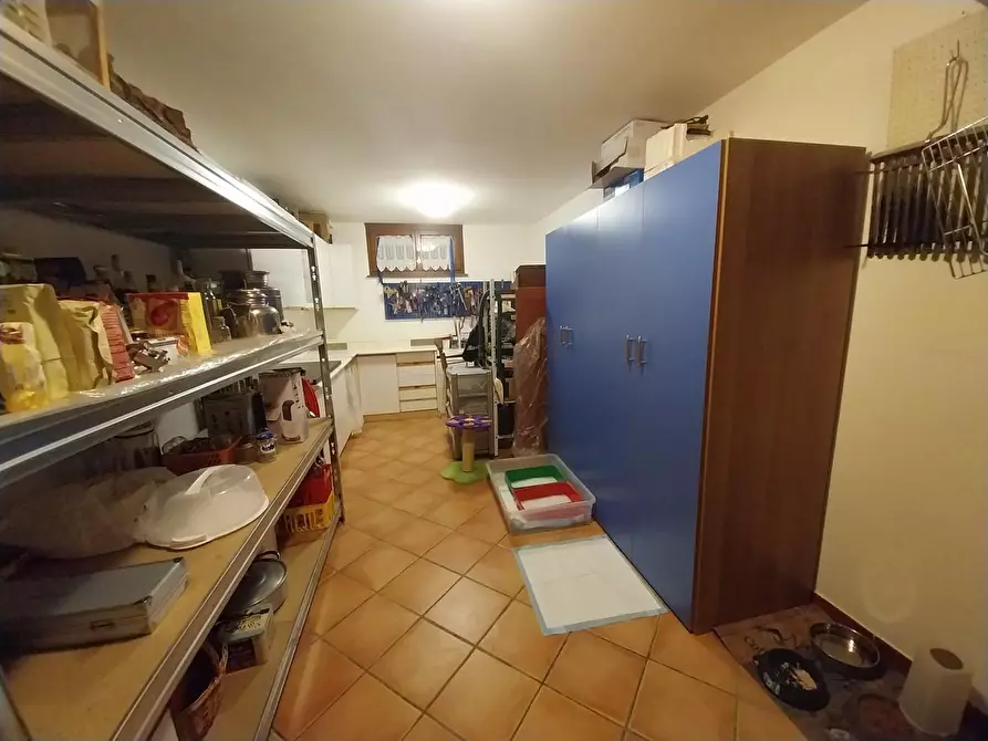 Immagine 32 di Villa in vendita  a Calci