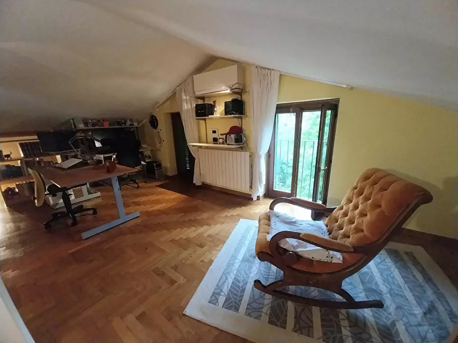 Immagine 46 di Villa in vendita  a Calci