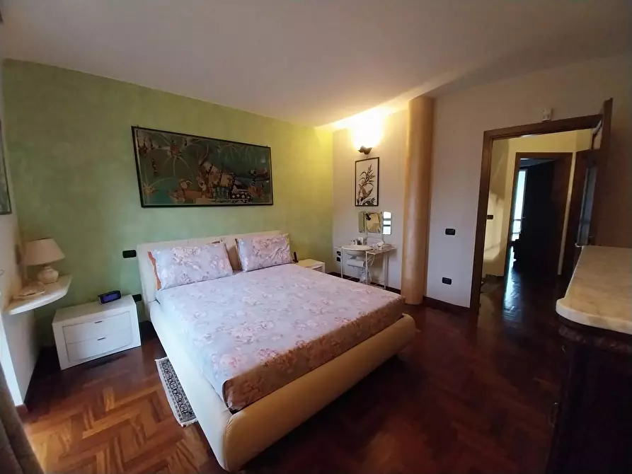 Immagine 29 di Villa in vendita  a Calci