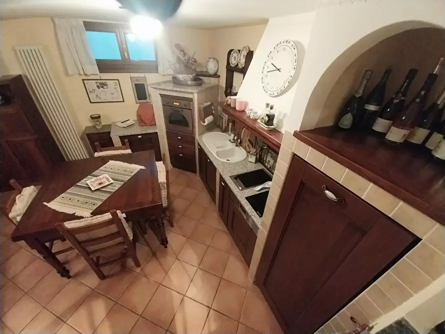 Immagine 45 di Villa in vendita  a Calci