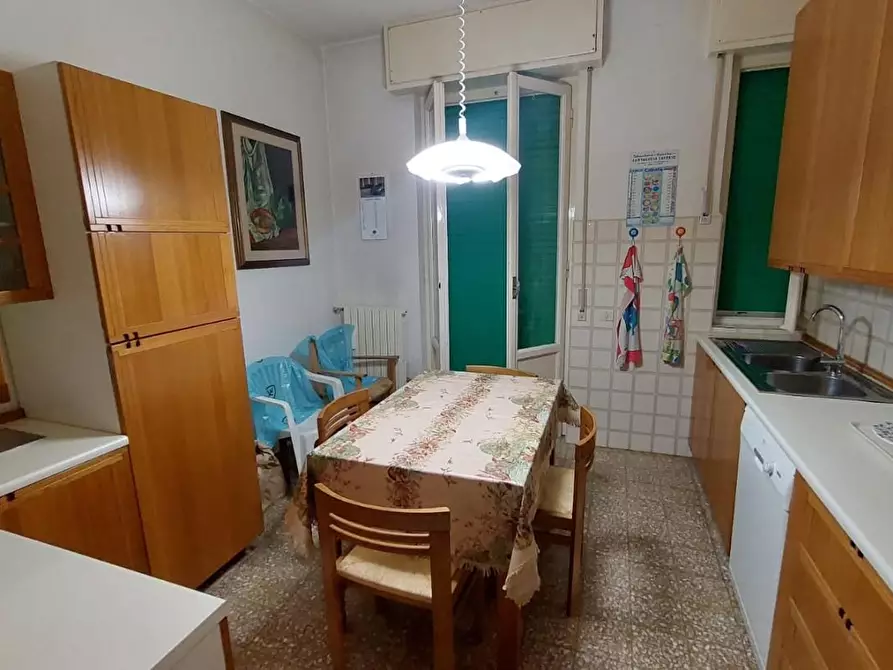 Immagine 2 di Appartamento in vendita  a Pontedera