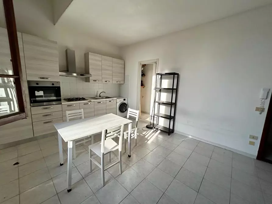 Immagine 2 di Appartamento in vendita  a Empoli