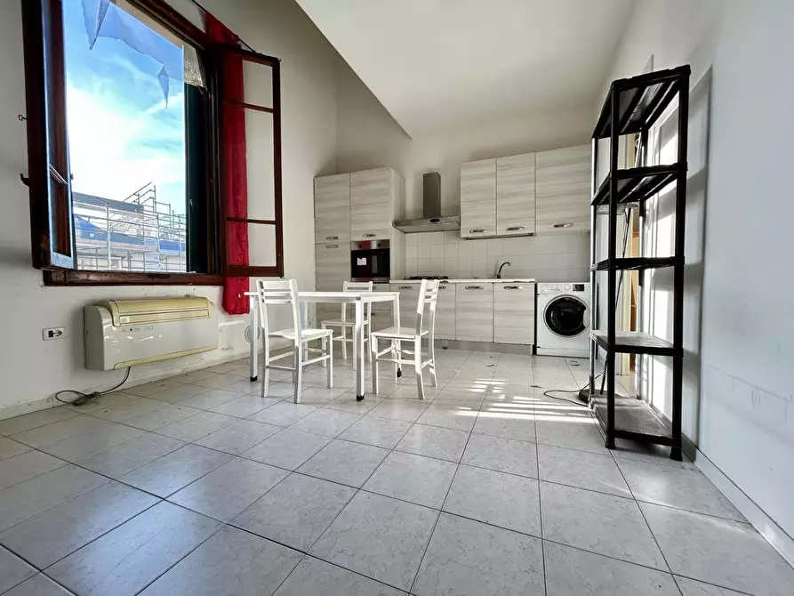 Immagine 1 di Appartamento in vendita  a Empoli