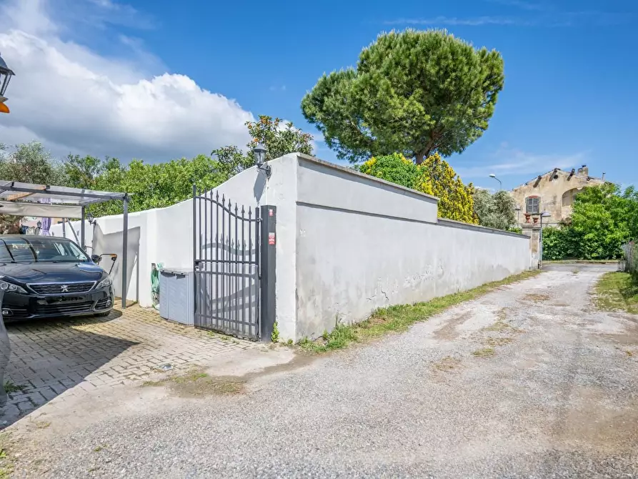 Immagine 42 di Terratetto in vendita  a Cascina