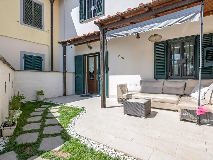 Immagine 34 di Terratetto in vendita  a Cascina