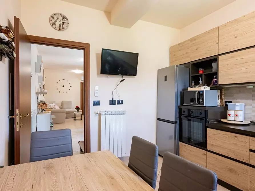 Immagine 10 di Terratetto in vendita  a Cascina