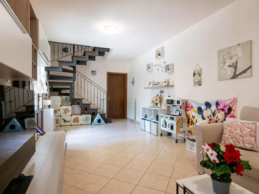 Immagine 7 di Terratetto in vendita  a Cascina