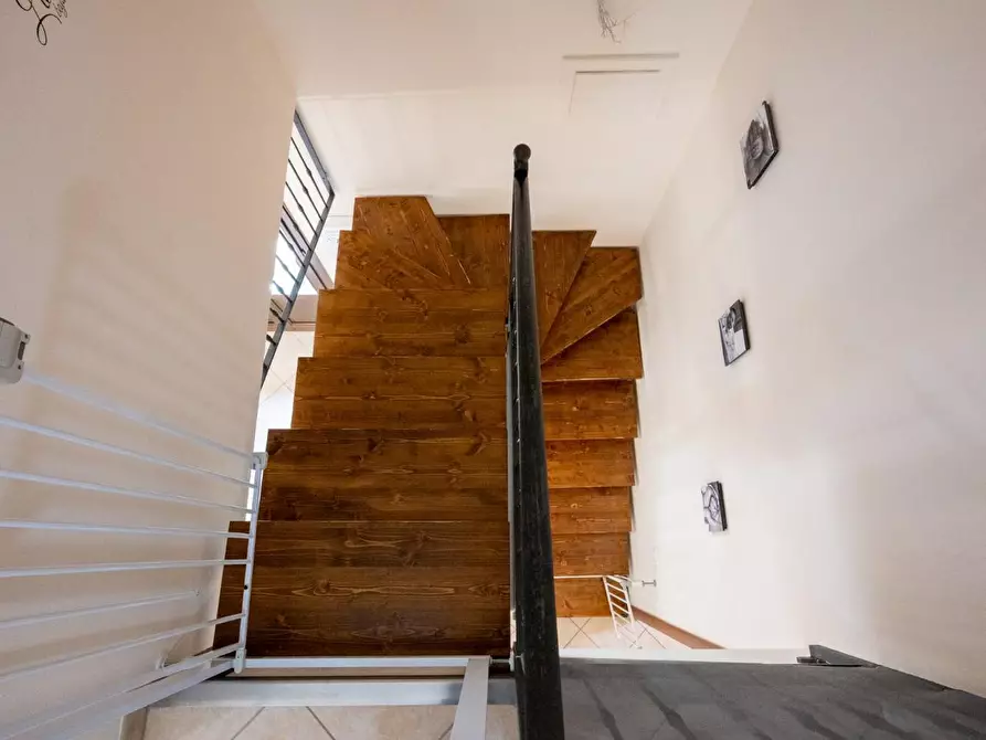 Immagine 16 di Terratetto in vendita  a Cascina