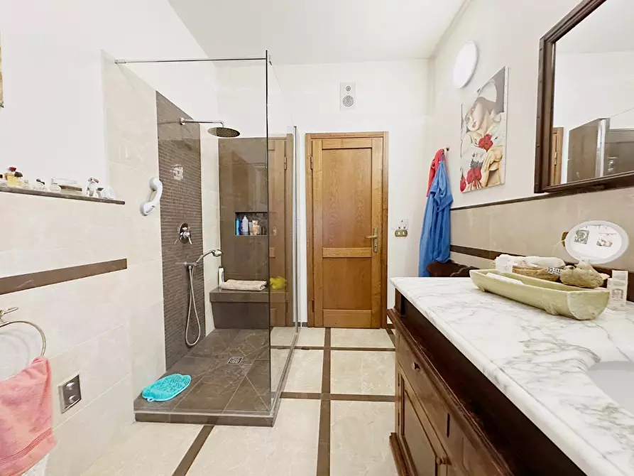 Immagine 15 di Casa semindipendente in vendita  a Altopascio