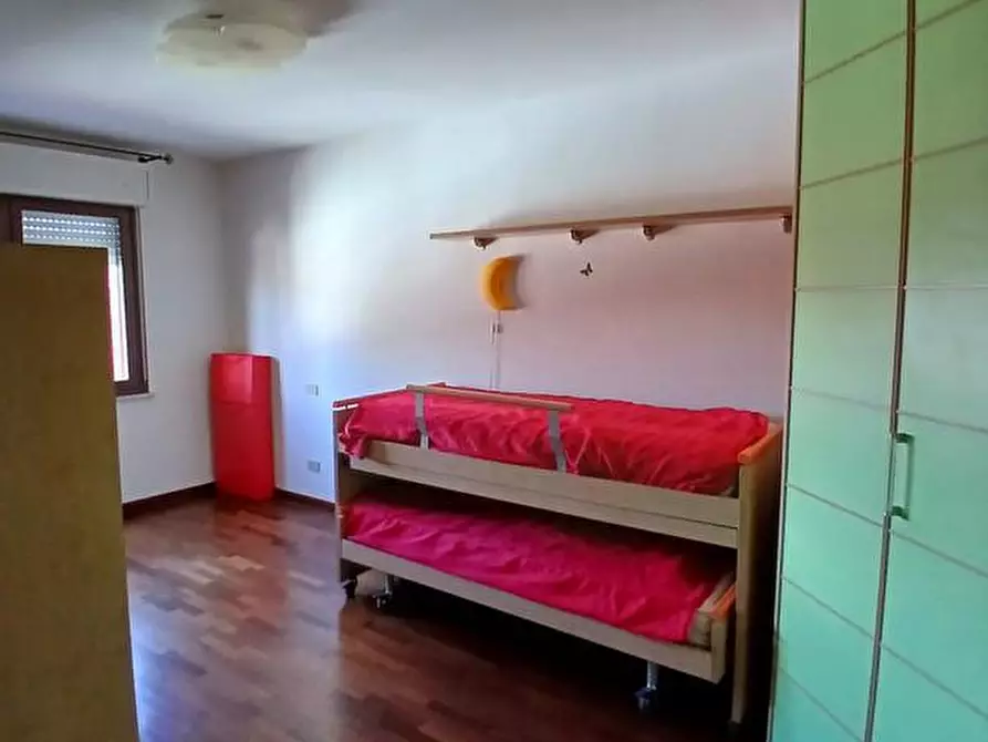 Immagine 15 di Appartamento in affitto  a Pisa