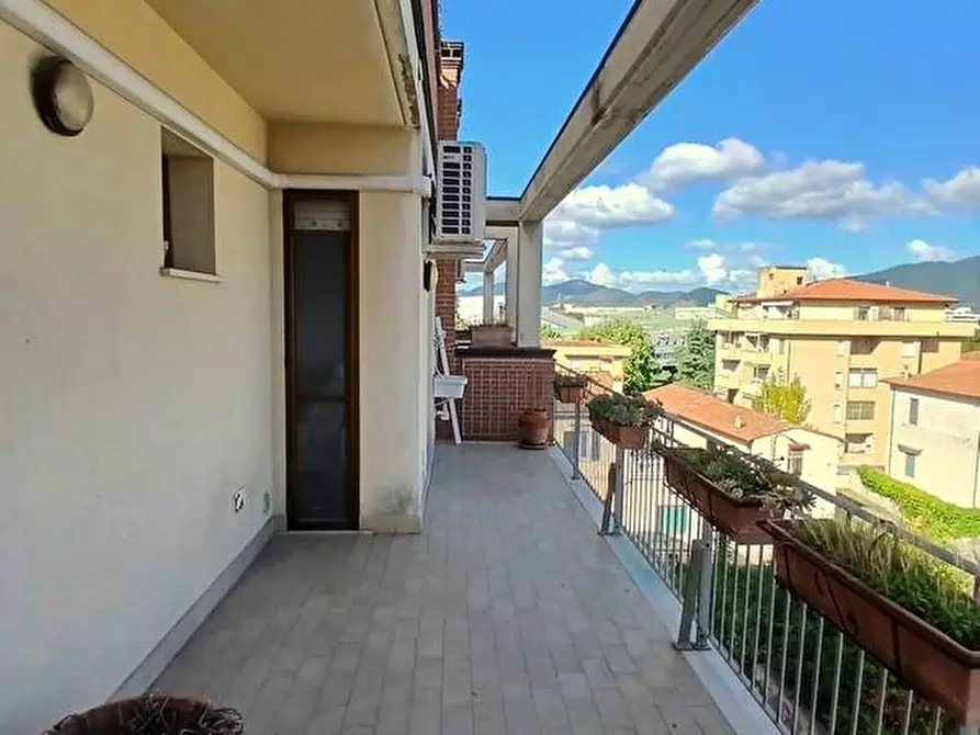 Immagine 4 di Appartamento in affitto  a Pisa