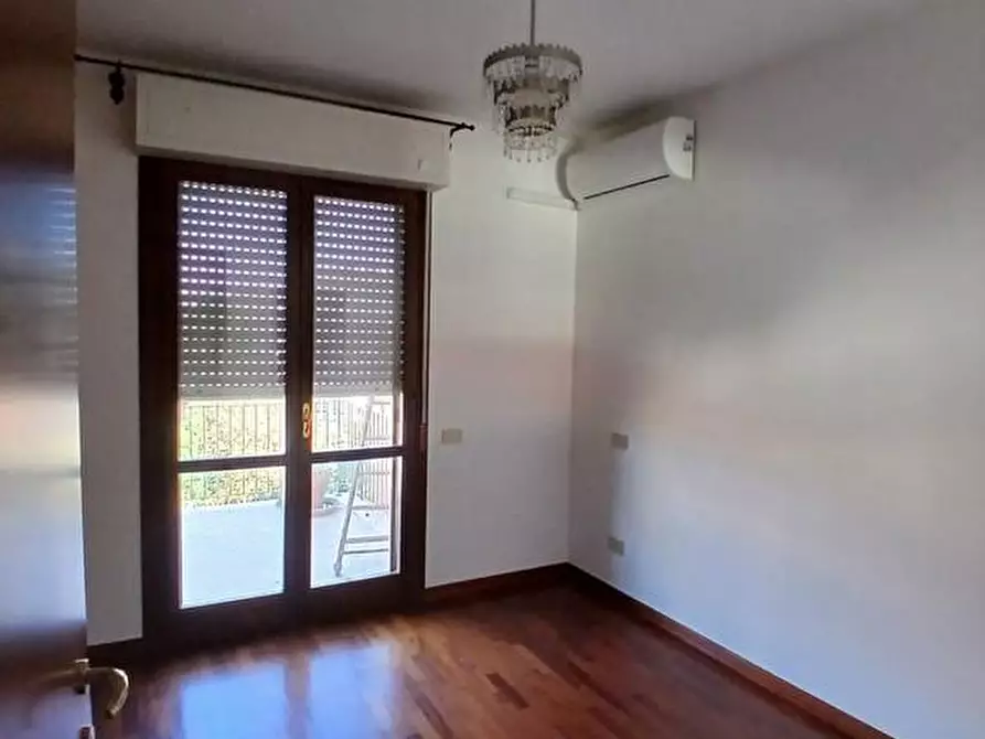 Immagine 8 di Appartamento in affitto  a Pisa