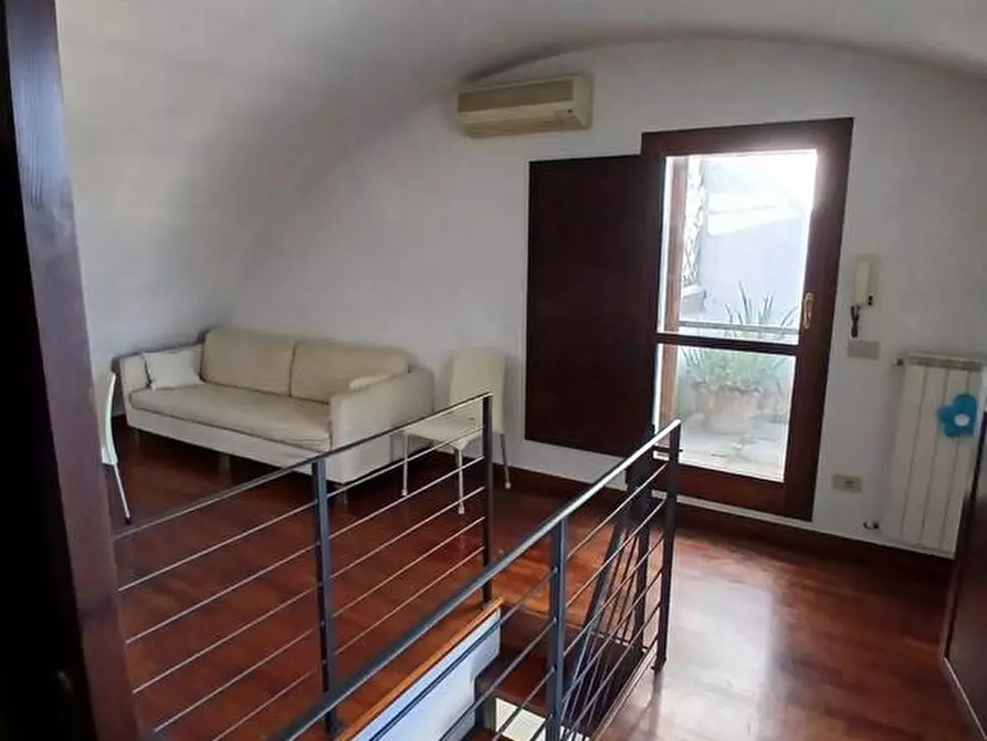 Immagine 39 di Appartamento in affitto  a Pisa