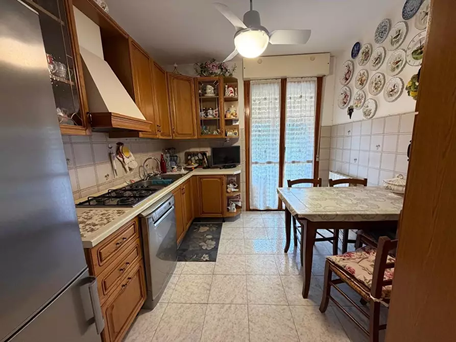 Immagine 3 di Appartamento in vendita  a Castagneto Carducci