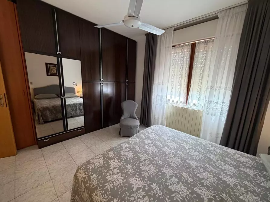 Immagine 18 di Appartamento in vendita  a Castagneto Carducci