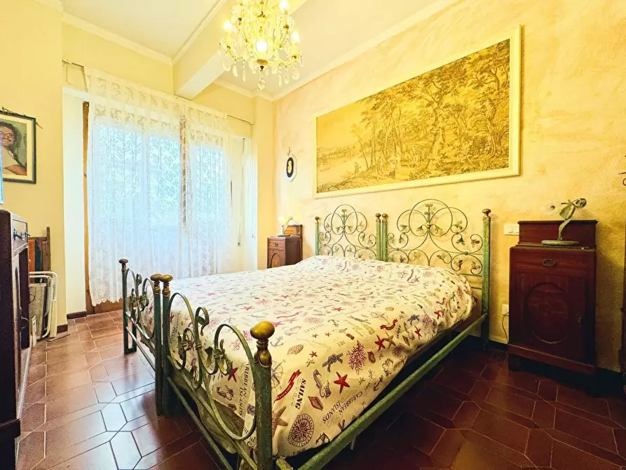 Immagine 24 di Appartamento in vendita  a Camaiore