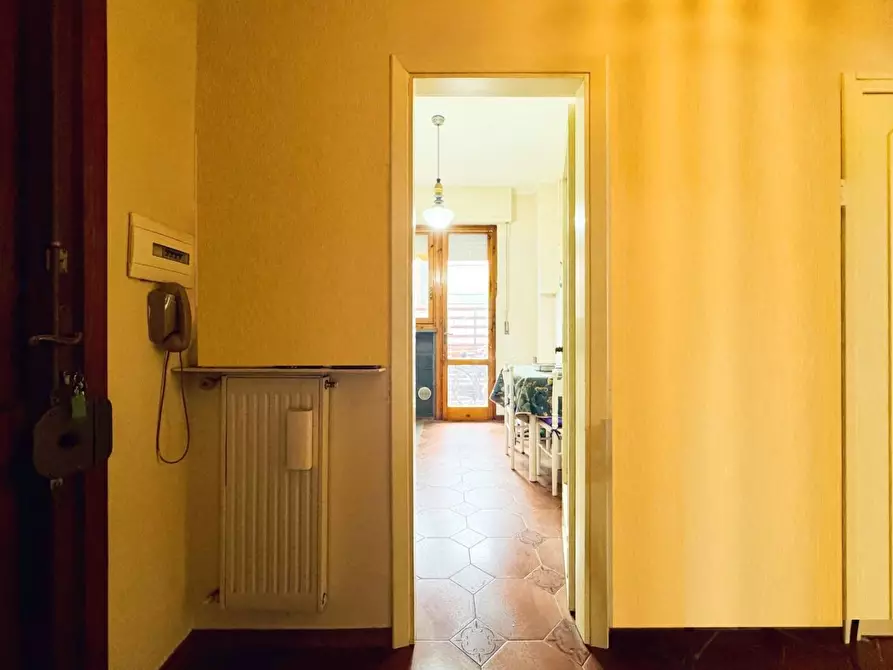 Immagine 3 di Appartamento in vendita  a Camaiore