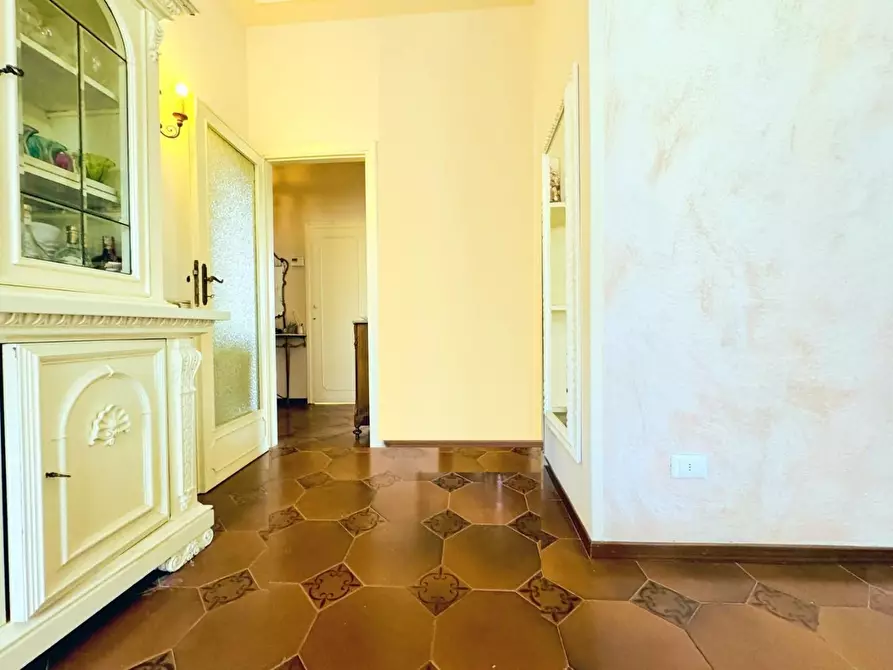 Immagine 19 di Appartamento in vendita  a Camaiore