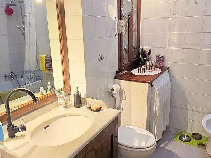 Immagine 26 di Appartamento in vendita  a Pisa