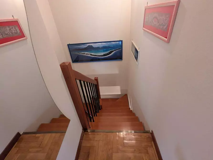 Immagine 17 di Casa bifamiliare in vendita  a Calci