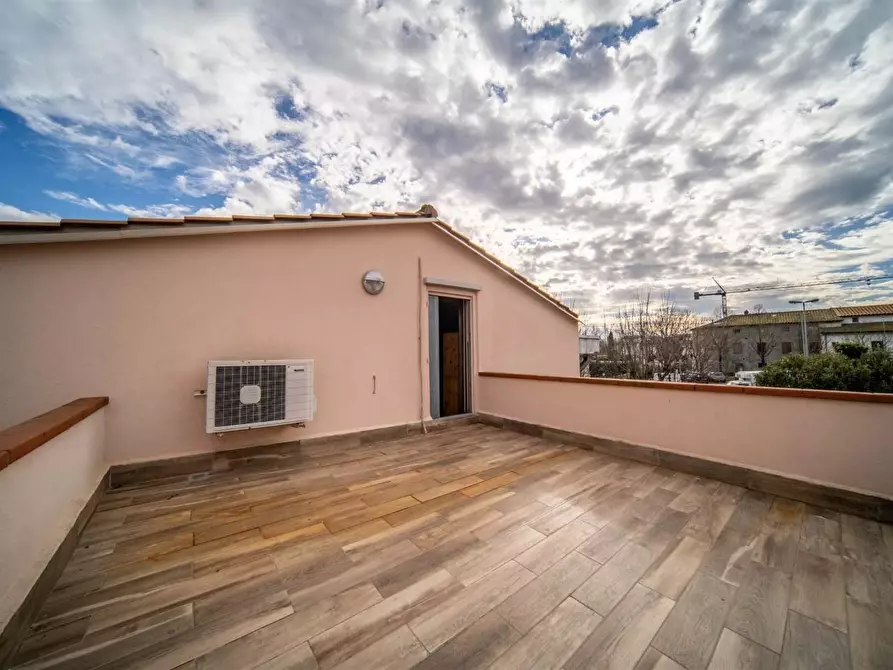 Immagine 14 di Casa bifamiliare in vendita  a San Giuliano Terme