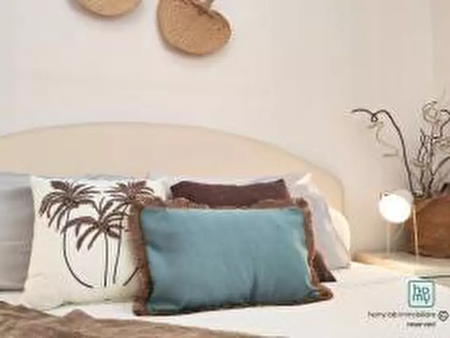 Immagine 28 di Appartamento in vendita  a Carrara