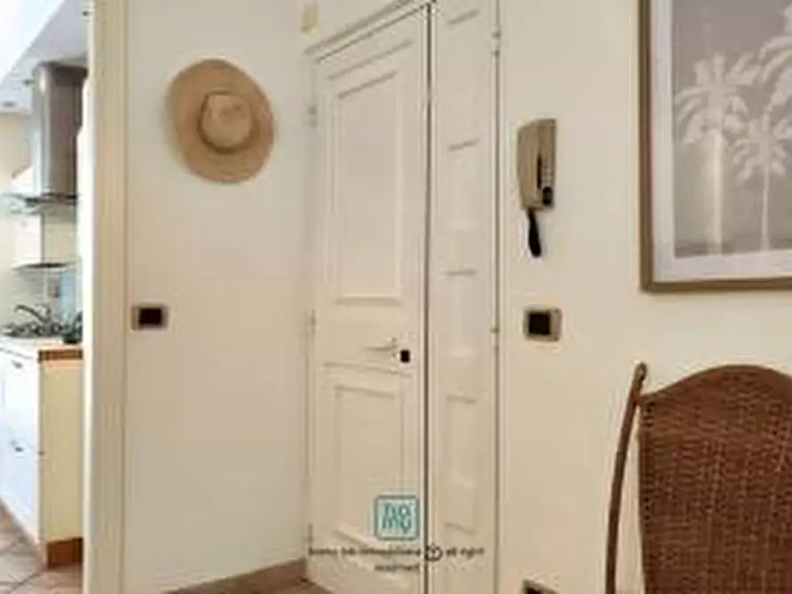 Immagine 38 di Appartamento in vendita  a Carrara