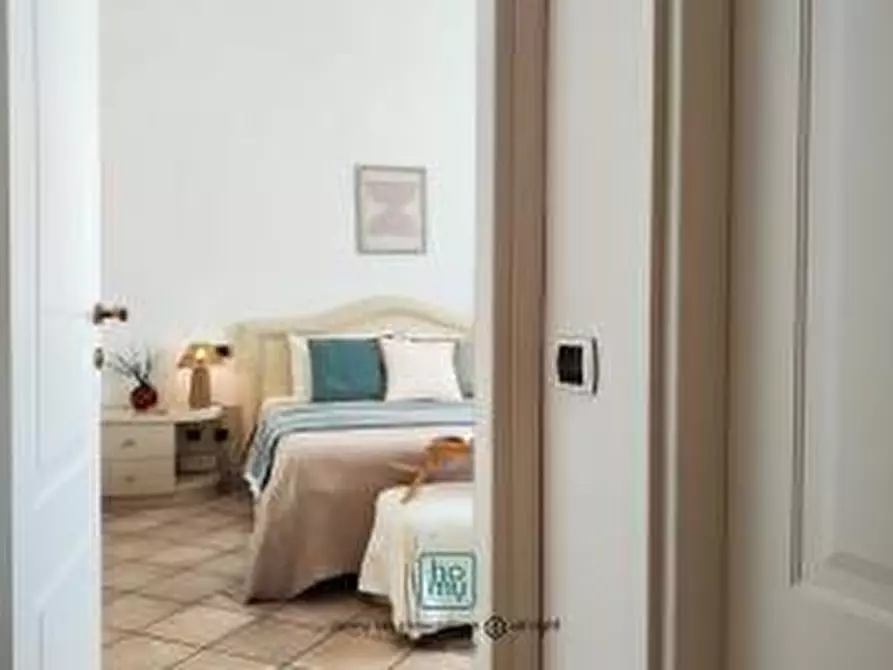 Immagine 15 di Appartamento in vendita  a Carrara