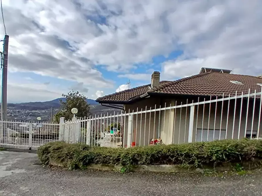 Immagine 1 di Villetta a schiera in vendita  a Cuorgnè
