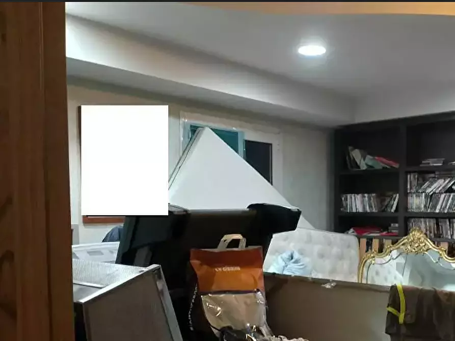 Immagine 23 di Villa in vendita  a Bricherasio