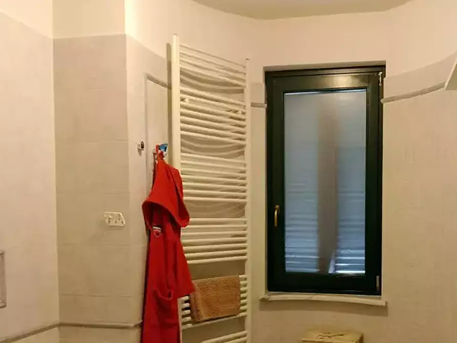 Immagine 9 di Villa in vendita  a Bricherasio